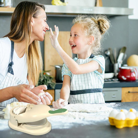 Stampo per fare ravioli squisiti in modo veloce (da rilanciare a metà ottobre)